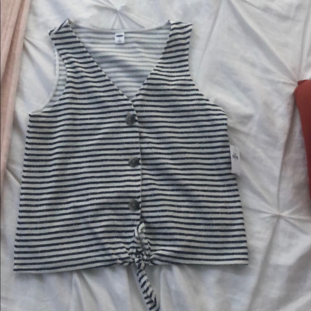 NWT old navy sleeveless top